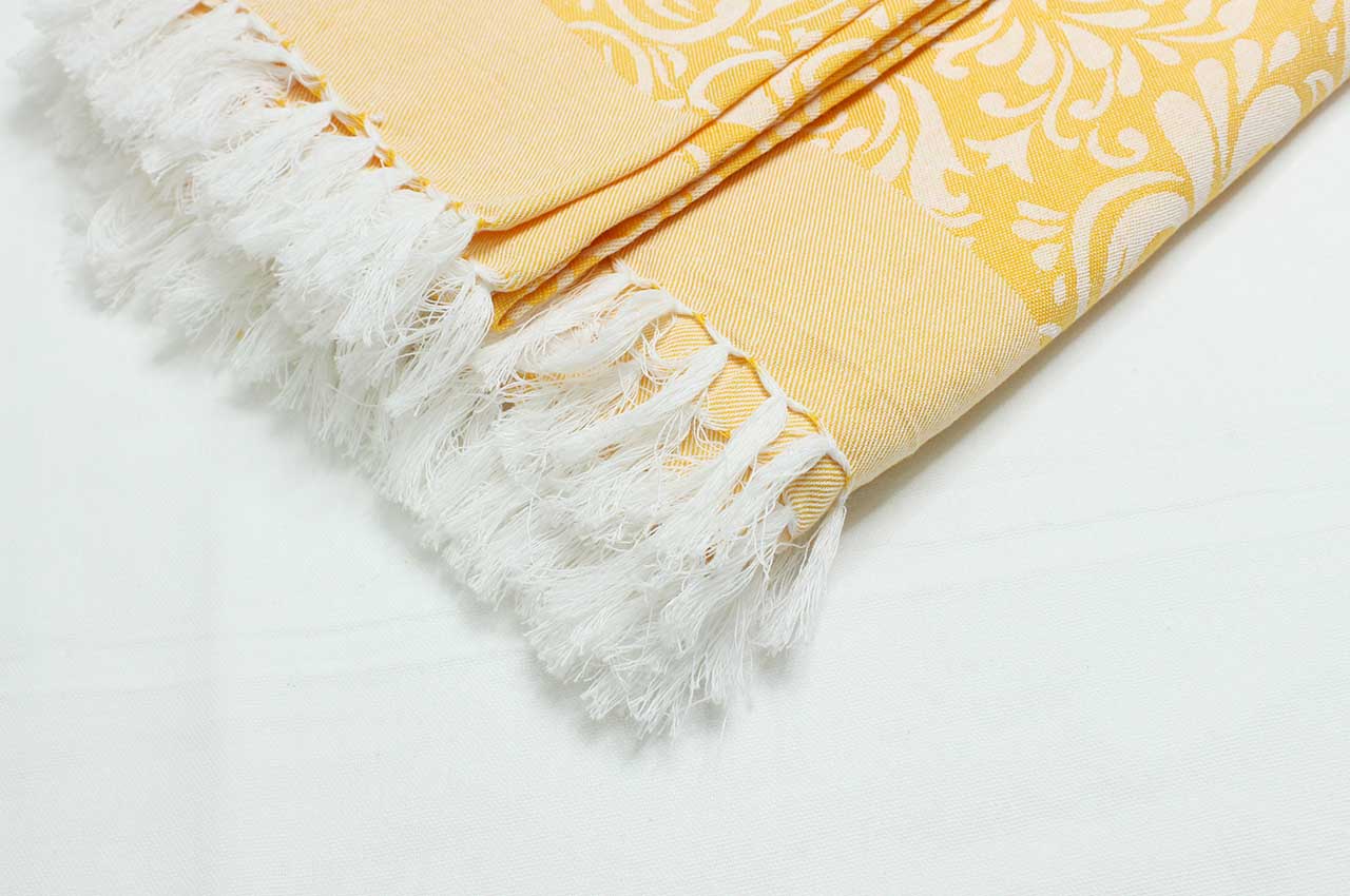 Petals Jacquard Throws (60*90 Inches) 1 Pc